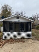 107 N 16th St in Van Buren, AR - Building Photo