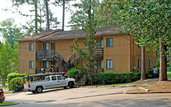 North Point Apartments in Tallahassee, FL - Building Photo - Building Photo