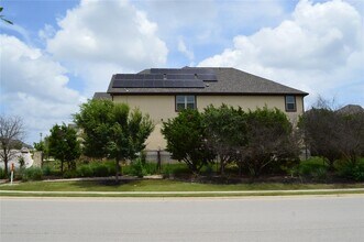 15621 Cabrillo Way in Bee Cave, TX - Building Photo - Building Photo