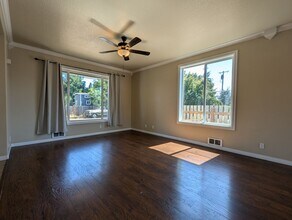 780 Ruskin St in Eugene, OR - Building Photo - Building Photo