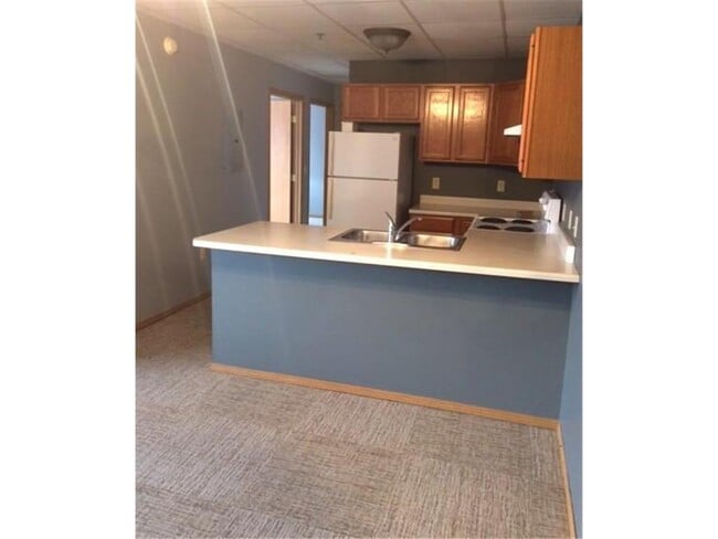 109 E Luverne St in Luverne, MN - Building Photo - Building Photo