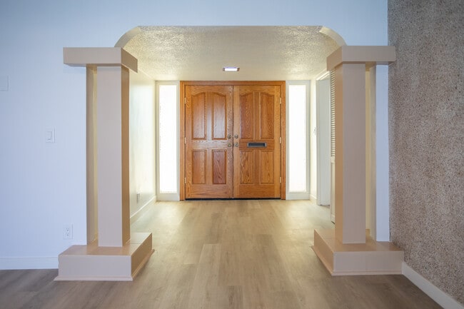 11801 Rexford Rd in Garden Grove, CA - Building Photo - Building Photo