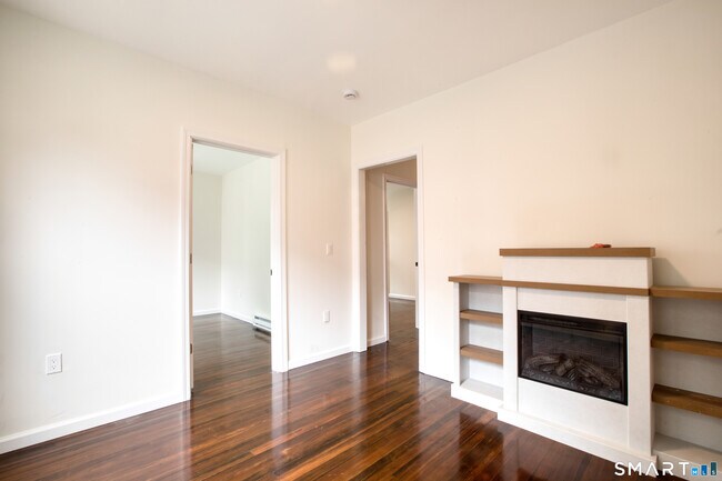 49 Kibbe St in Hartford, CT - Building Photo - Building Photo