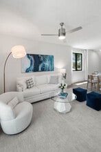 The Palmeri Residences in Naples, FL - Foto de edificio - Building Photo