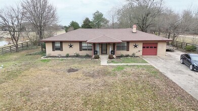 6633 FM 36 in Quinlan, TX - Building Photo - Building Photo