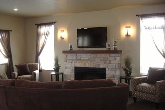 Willow Creek Townhomes and Apartments in Sioux Falls, SD - Foto de edificio - Interior Photo