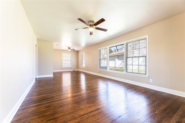 1761 Mariposa Dr in Dallas, TX - Building Photo - Building Photo