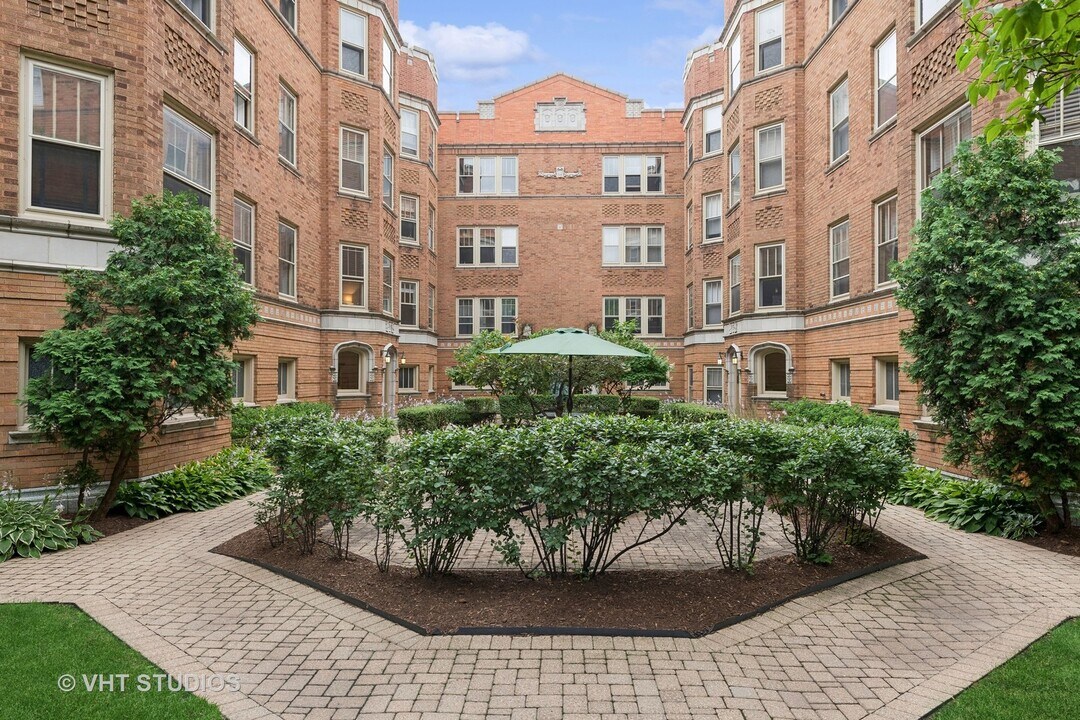 621 Washington Blvd in Oak Park, IL - Building Photo