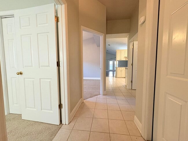 3248 Addison Ln in Tallahassee, FL - Foto de edificio - Building Photo