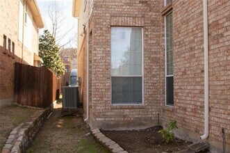 1571 Coastal Dr in Rockwall, TX - Building Photo - Building Photo