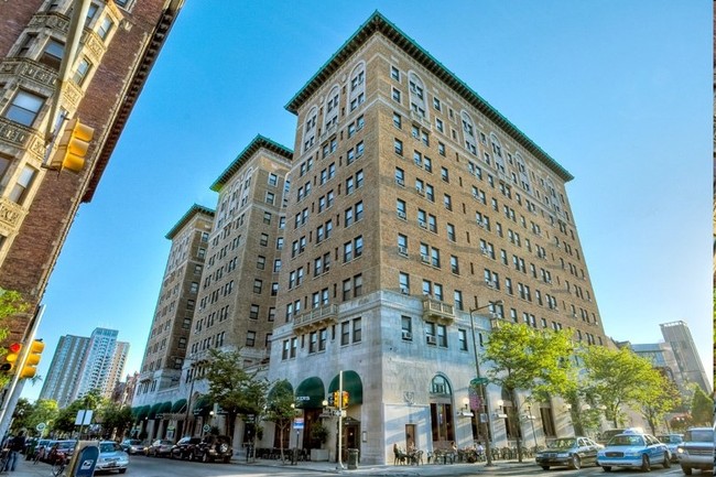 University City Associates in Philadelphia, PA - Foto de edificio - Building Photo