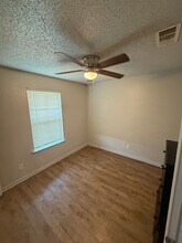 4959-4965 Miller Ave in Fort Worth, TX - Foto de edificio - Building Photo