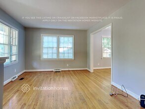 2501 Wensley Dr in Charlotte, NC - Building Photo - Building Photo