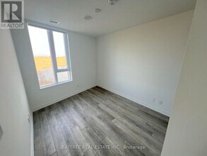 3100 Keele St in Toronto, ON - Building Photo - Building Photo