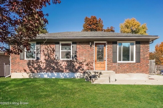 property at 5611 Archtree Pl