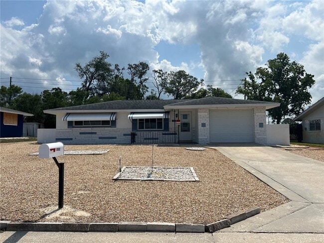 property at 10502 Laburnum Dr