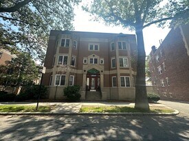 30 Parkman St, Unit 4 in Brookline, MA - Building Photo