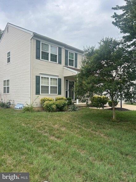 property at 10983 Stella Ct