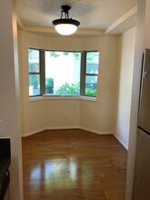 1535 SW Clay St in Portland, OR - Building Photo - Building Photo