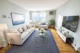 14 Murdock St, Unit 32 in Somerville, MA - Building Photo