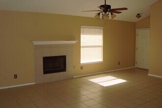 4998 Round Rock Dr in El Paso, TX - Building Photo - Building Photo