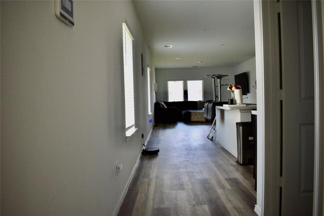 1811 Legacy Hills Dr in Houston, TX - Building Photo - Building Photo