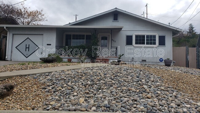 322 Sweeney Rd