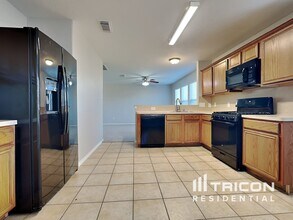 13007 Lark Point Ct in Houston, TX - Building Photo - Building Photo