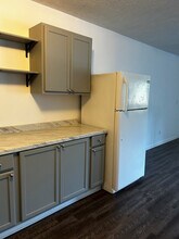 2826 W Cleveland St in Elloree, SC - Building Photo - Building Photo