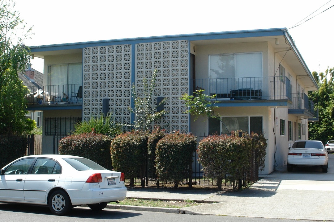 2426 Grant St in Berkeley, CA - Foto de edificio
