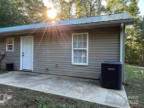 110 Bryans Way in Lincolnton, NC - Building Photo - Building Photo