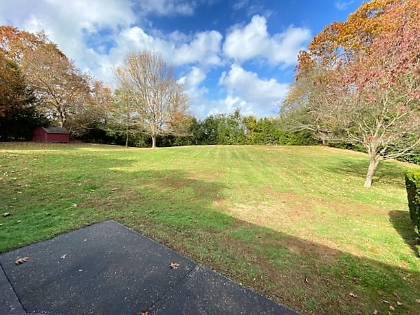 23 Hardwick Dr in Huntington Station, NY - Foto de edificio - Building Photo