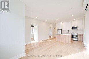 160 Tyrrel Ave in Toronto, ON - Building Photo