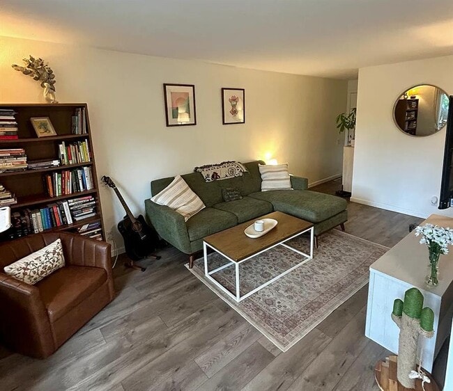 property at 620 S 1st St