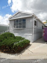 8559 Colorado Ct in Denver, CO - Building Photo