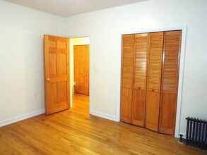 707 W 171st St-Unit -2A in New York, NY - Building Photo - Building Photo