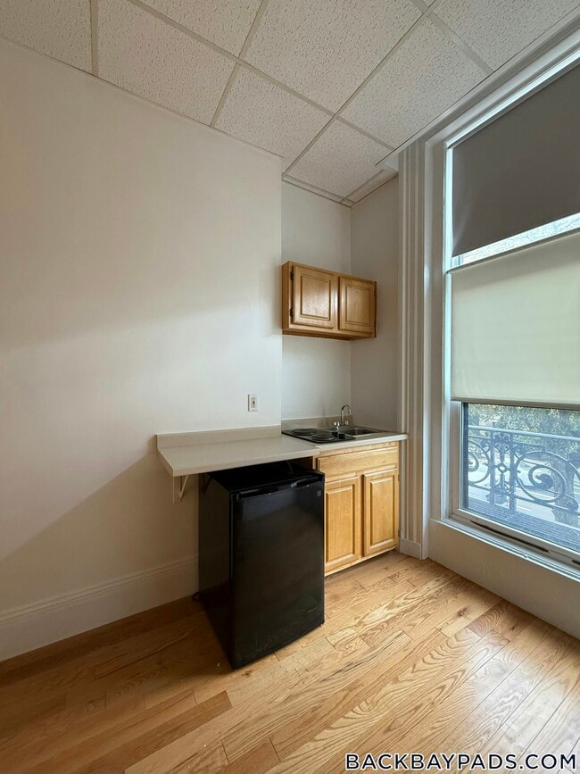 405 Beacon St