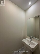 35 Schmeltzer Cres in Richmond Hill, ON - Building Photo - Building Photo