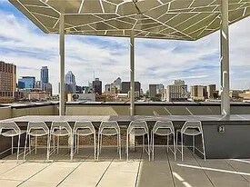 800 Embassy Dr, Unit 209 in Austin, TX - Building Photo