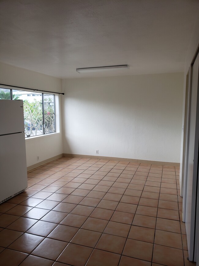 1915 Ulana St, Unit #3 in Honolulu, HI - Building Photo - Building Photo