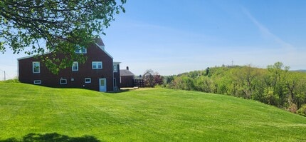 1142 Fells Church Rd in Belle Vernon, PA - Building Photo - Building Photo