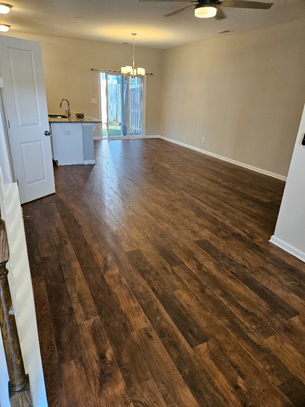 131 Hunters Grove Dr in Columbia, SC - Foto de edificio - Building Photo