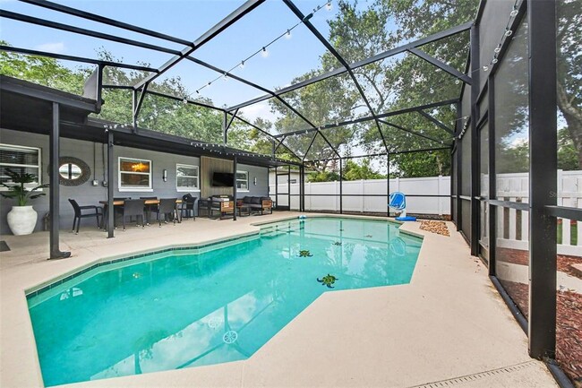 1026 S Lakemont Ave in Winter Park, FL - Building Photo - Building Photo