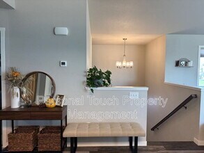 1071 Barnes Dr W in West Fargo, ND - Building Photo - Building Photo