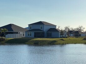 7813 Byers St in Okahumpka, FL - Building Photo