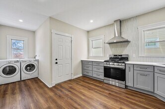 18 Lyon St in Boston, MA - Building Photo - Building Photo