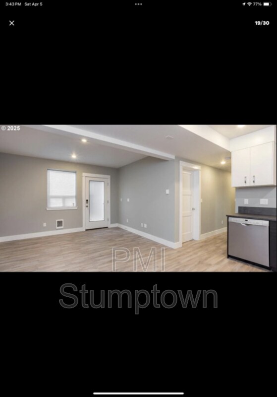 5036 NE 12th Ave in Portland, OR - Building Photo - Building Photo