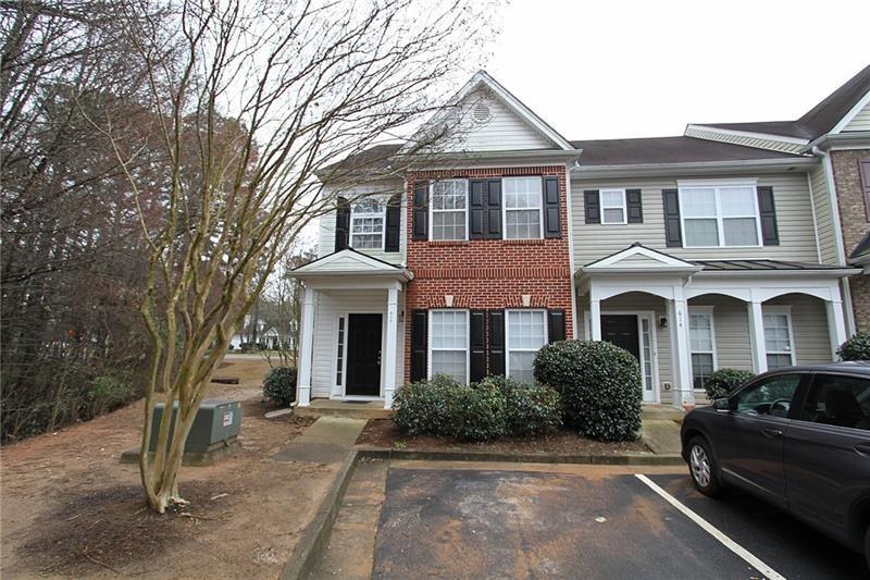 612 Kenridge Way in Suwanee, GA - Building Photo