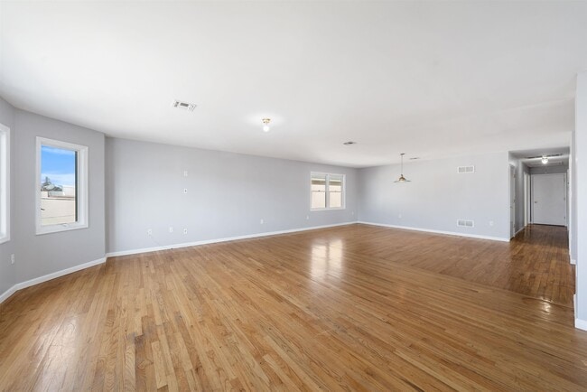 196 Sandford Ave in Kearny, NJ - Building Photo - Building Photo