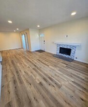 22 Exeter, Unit 22 Exeter in Irvine, CA - Foto de edificio - Building Photo